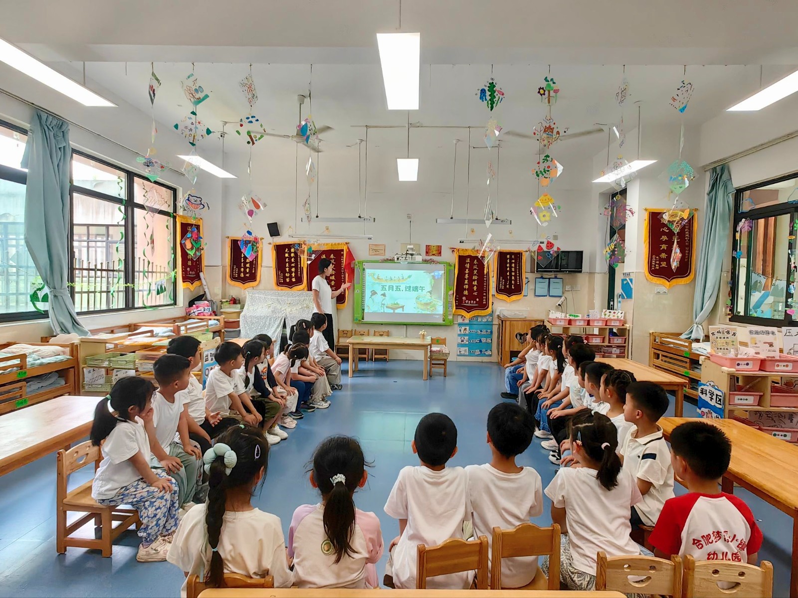 荣廷分园 主题教育照片.jpg